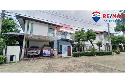 Chom Thong Second hand single house condo for sale rent